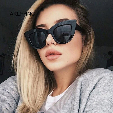 New Retro Fashion Sunglasses Women Brand Designer Vintage Cat Eye Black Sun Glasses Female Lady UV400 Oculos